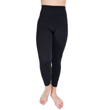 Load image into Gallery viewer, Master Athletics Women's High Rise 7/8 Performance Legging