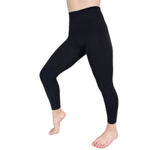Load image into Gallery viewer, Master Athletics Women's High Rise 7/8 Performance Legging