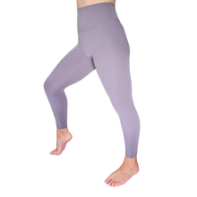 Load image into Gallery viewer, Master Athletics Women's High Rise 7/8 Performance Legging