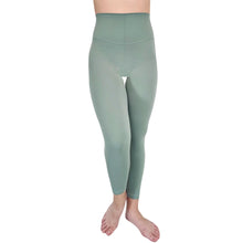 Load image into Gallery viewer, Master Athletics Women's High Rise 7/8 Performance Legging